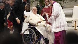 ¿Qué le ocurre al poder papal cuando un papa está inconsciente? Nada