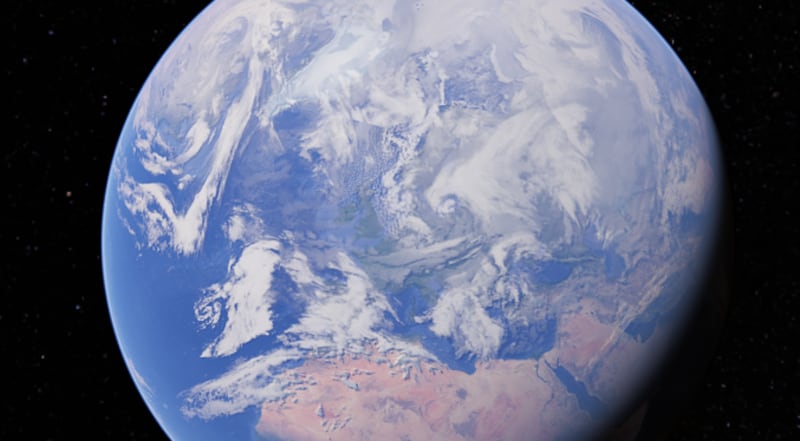 El norte de Europa se ve blanco desde el espacio