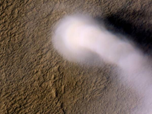 NASA analisa cratera Jezero, considerada a fonte mais ativa de ‘demônios da poeira’ em Marte